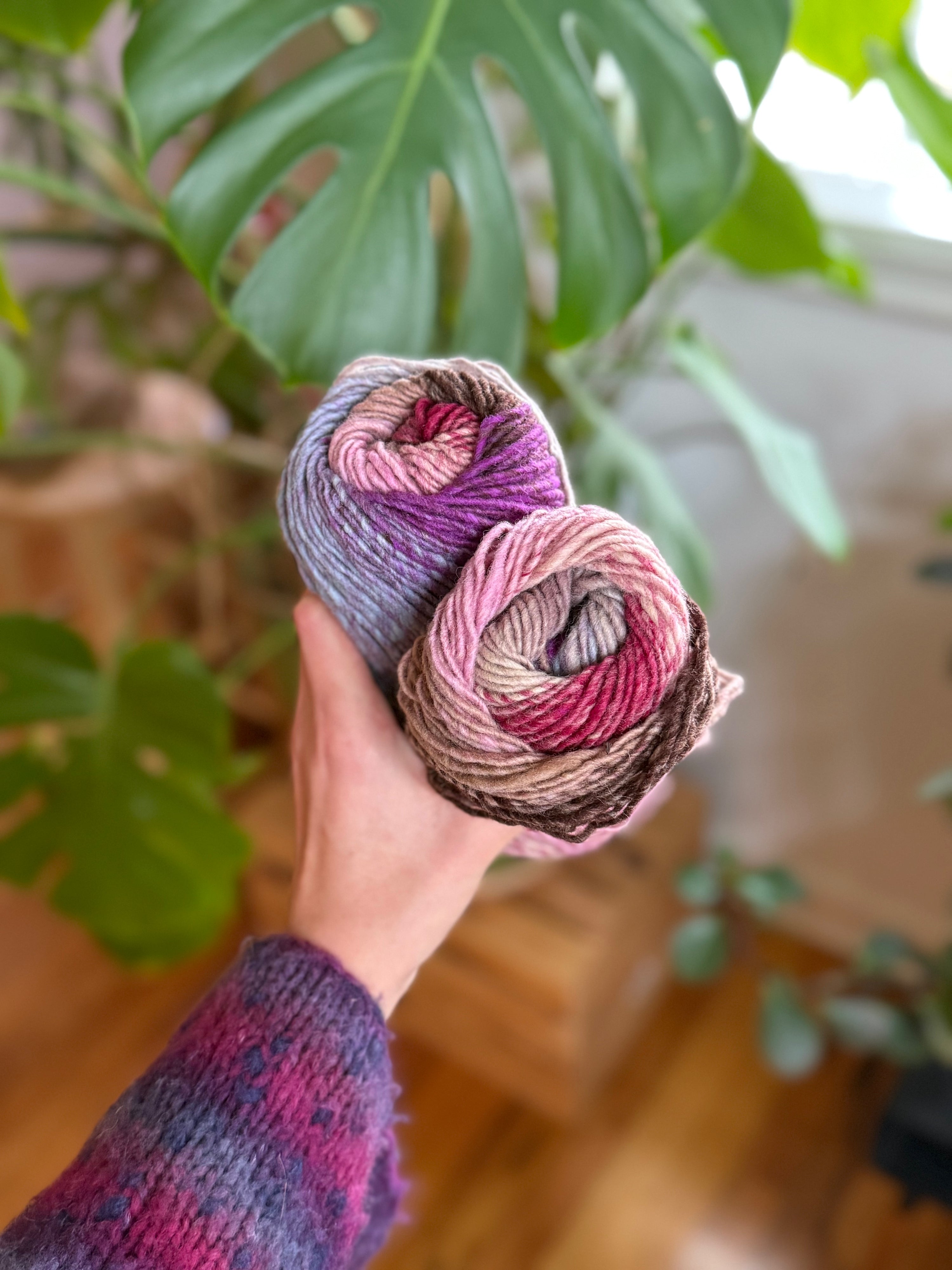 Bitterroot Clog Knitting Kit