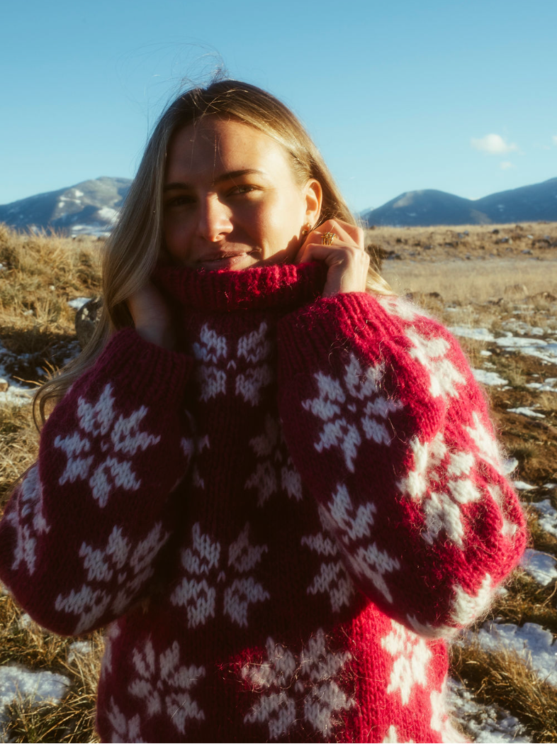 Snowflake Sweater Knitting Kit